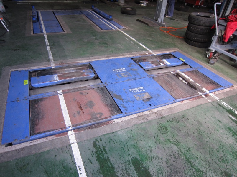 サイドスリップ試験